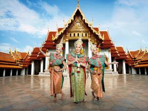 去泰國旅游要多少錢?去泰國買什么化妝品?