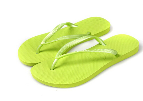 如何選購人字拖?穿人字拖的注意事項