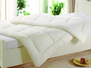 經常曬被子好不好?如何曬被子?曬被子不能拍打