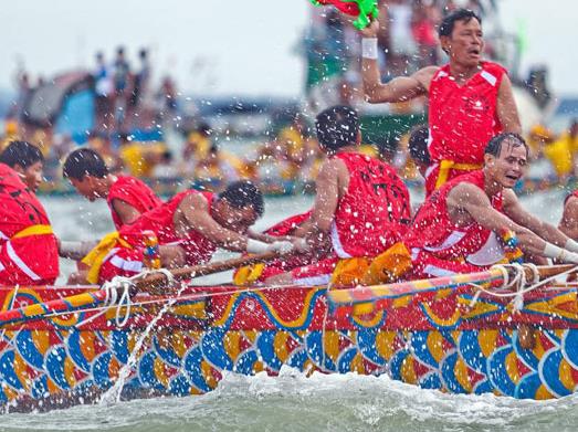 2021年端午節(jié)哪里能劃龍舟?端午節(jié)劃龍舟要多少人?