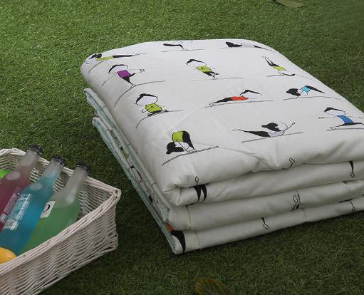 空調被有異味怎樣清除?用洗衣機洗空調被要注意什么?