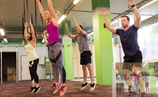 200個波比跳消耗多少熱量 簡易波比跳鍛煉哪里