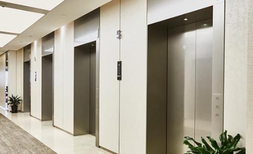 電梯維修費用是業主出還是物業出 房屋維修基金可以修電梯嗎