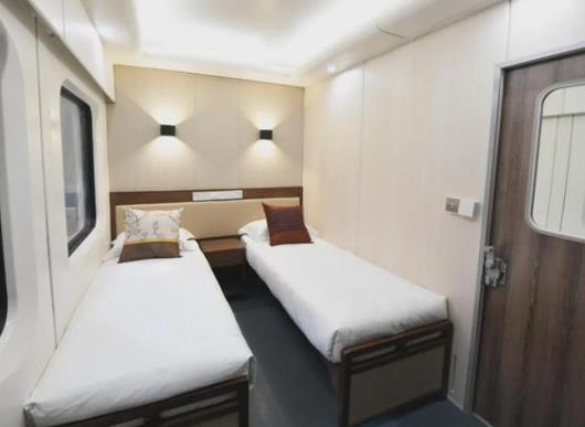 高級軟臥房間里能抽煙嗎?女生單獨出行應(yīng)該乘坐過夜的高級軟臥嗎