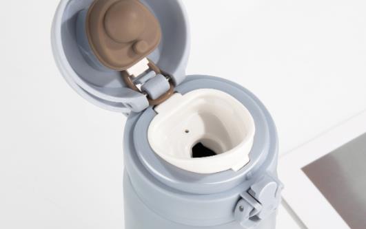 保溫杯能保溫多長時間算正常 保溫杯可以裝冰塊嗎