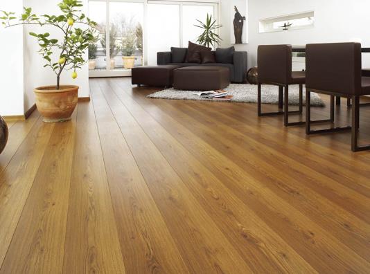 木地板防潮膜多厚的好?地板革怎么鋪水泥地