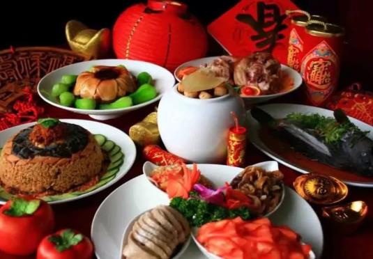 年夜飯去飯店吃合適嗎?年夜飯是在每年的什么時候吃