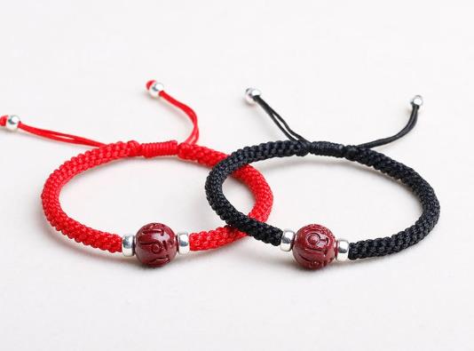 本命年戴紅繩還是紅腰帶?本命年可以不戴紅繩嗎