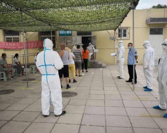 小區有黃碼人員會封小區嗎?小區有人黃碼其他人也會變黃碼嗎