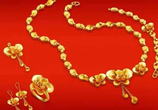 新買的周大福傳承怎么有劃痕?周大福實體店支持七天退貨嗎