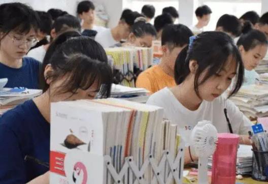 2022高考去年考過的題今年還會考嗎?2022高考前一個月能提高100分嗎