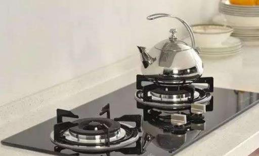 燃氣灶怎么用節能 如何選購家用燃氣灶 燃氣灶尺寸