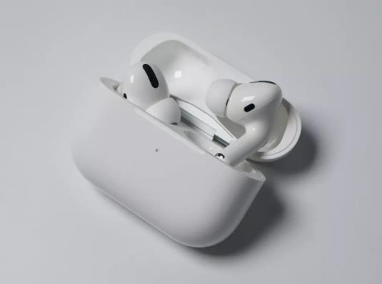 Airpods電池大概循環(huán)多少次會(huì)到壽命?airpods續(xù)航一般多久