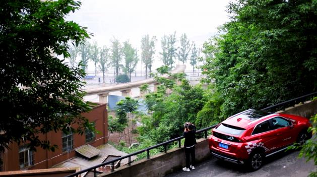 強悍S-AWC四驅系統,助攻奕歌征服中國“秋名山”