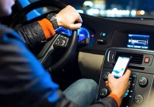 電子駕駛證能不能上路?電子駕照使用后紙質(zhì)駕照會不會被報廢?