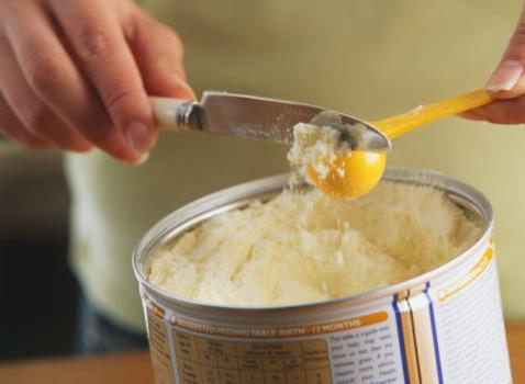 寶寶吃什么奶粉最好?嬰兒吃什么奶粉不上火