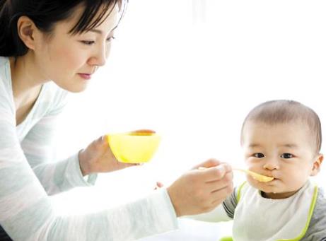 寶寶斷奶后吃什么好?斷奶后寶寶飲食的誤區(qū)