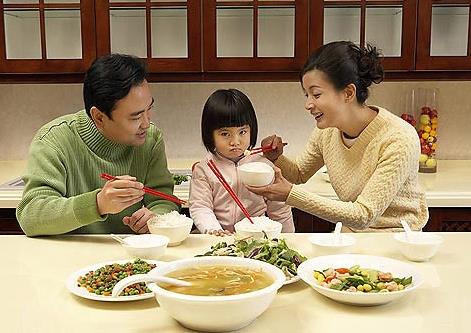 小孩偏食怎么辦?如何預防小兒偏食
