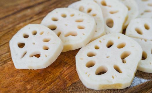 秋天給寶寶吃什么更養生 立秋后寶寶飲食注意事項