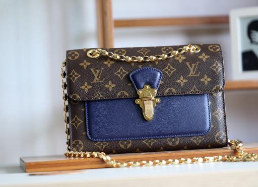 國(guó)外買(mǎi)了lv隨身帶著好還是托運(yùn)好?lv專(zhuān)柜可以以舊換新嗎?