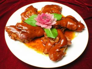 吃豬蹄要注意什么?如何挑選豬蹄