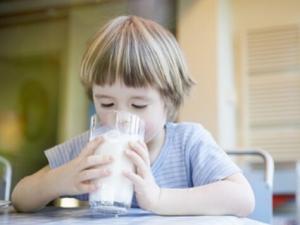 牛奶越濃越有營養?喝牛奶的致命誤區