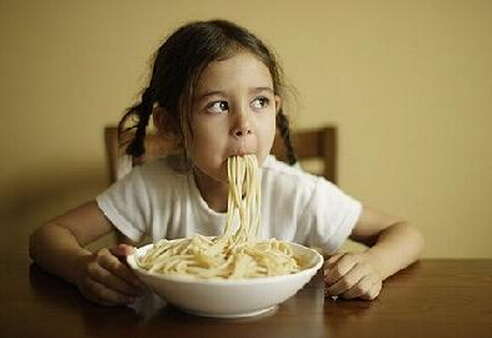 容易發脾氣?可能是吃得太飽了!