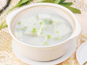 豆腐和什么一起吃好?豆腐不能和什么一起吃