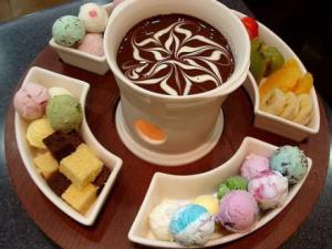 夏季哪些人不宜多吃冷飲?吃冷飲要注意什么