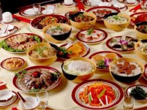 春節(jié)飲食勿貪嘴 科學(xué)飲食避免“三多一少”