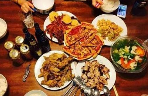 吃晚餐要警惕的4大禁忌 健康晚餐的飲食原則