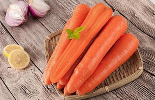 胡蘿卜發芽了還能吃嗎?胡蘿卜有點爛了還能吃嗎?