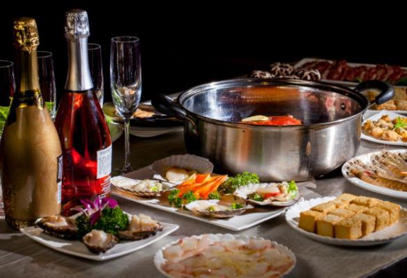 海鮮和紅酒會過敏嗎?海鮮和紅酒一起吃會得痛風嗎