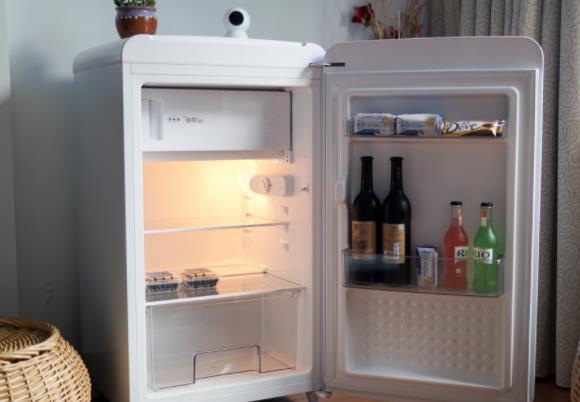 冰箱側面燙手怎么回事?冰箱制冷效果差是什么原因