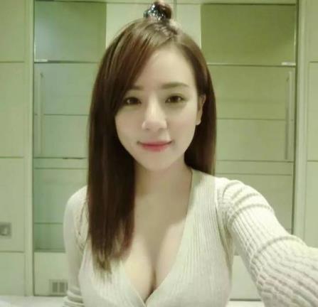 擼一發是什么意思?簡稱擼管與打飛機手淫同義 能擼一發的美女圖