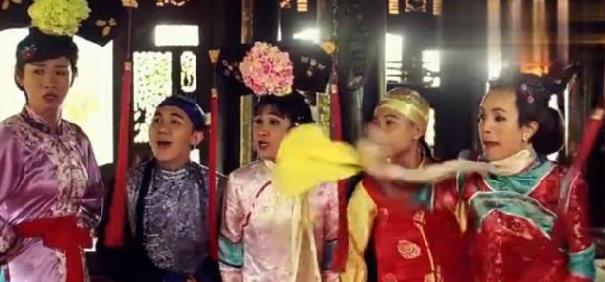 “畫面太美我不敢看”越南版《還珠格格》劇照