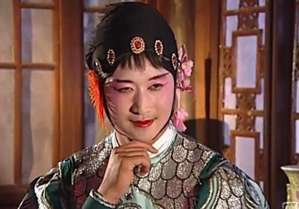 女裝大佬是什么意思什么梗?高質量的男扮女裝稱之為“女裝大佬”