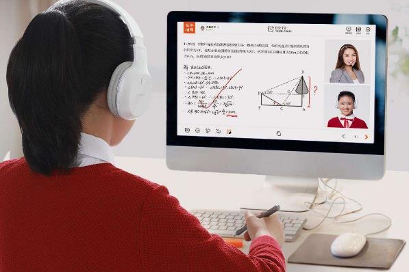 2020年度中國媒體十大流行語 新冠肺炎、抗疫、網(wǎng)課均入選