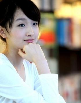 周冬雨個人資料,周冬雨照片,周冬雨富二代緋聞男友現身