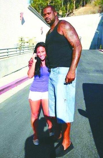 nba球星誰(shuí)的丁丁尺寸最大?伊巴卡28厘米緊身褲照片被瘋轉(zhuǎn)(圖)