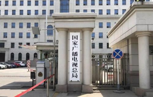 rƬ͵©ǹҽBעNˬ¼Ӱ푣