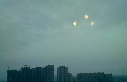 KϺ3(g)̫(yng)Ͼ쵹΢Цʺ磬ҷQĩǻ