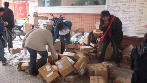 快遞不送上門漸成行業潛規則 快遞員有權利不送貨上門嗎