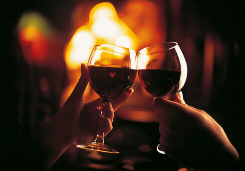 注意!過度飲酒容易感染艾滋病毒!