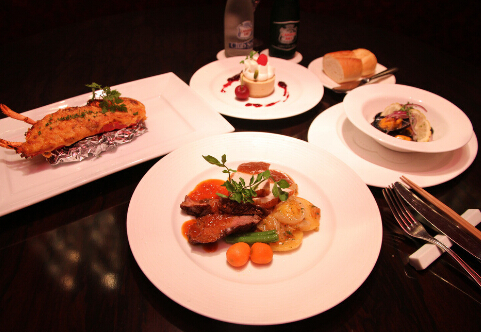 鮮咸菜、鮮黃花菜這些食物不能新鮮吃