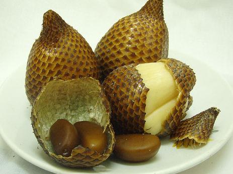 蛇皮果的營(yíng)養(yǎng)價(jià)值,蛇皮果怎么吃,蛇皮果的吃法