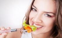 如何利用少吃多餐來減肥？