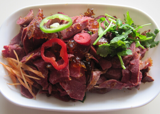 豬肺的營養(yǎng)價值-川貝雪梨燉豬肺的做法