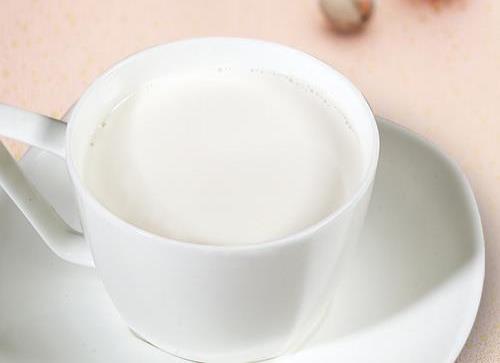 怎么熱牛奶?熱牛奶的小竅門