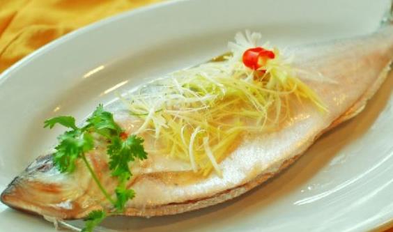 怎樣燉魚才不易碎?燉魚的小竅門